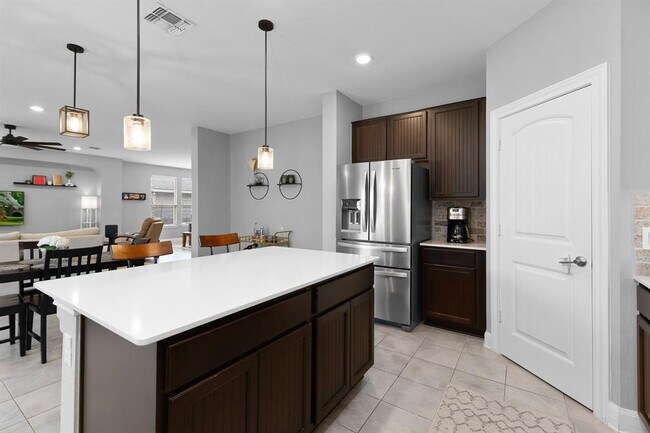 Building Photo - 7813 Peccary Dr
