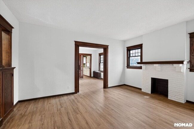 Building Photo - 329 S 2nd St