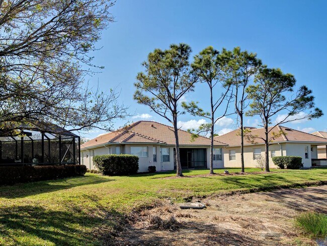 Building Photo - 3BD/2BA/3 Car Garage in Stoneybrook