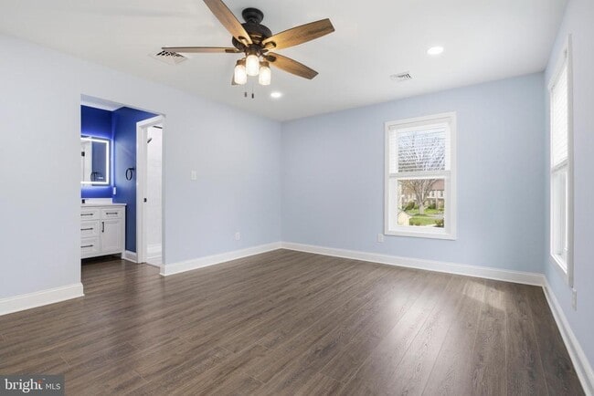 Building Photo - 51 Potter Ct