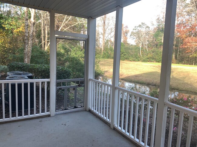 Building Photo - First Floor, Three Bedroom Condo in Murrells Inlet. Located at Wyngate in Wachesaw East!