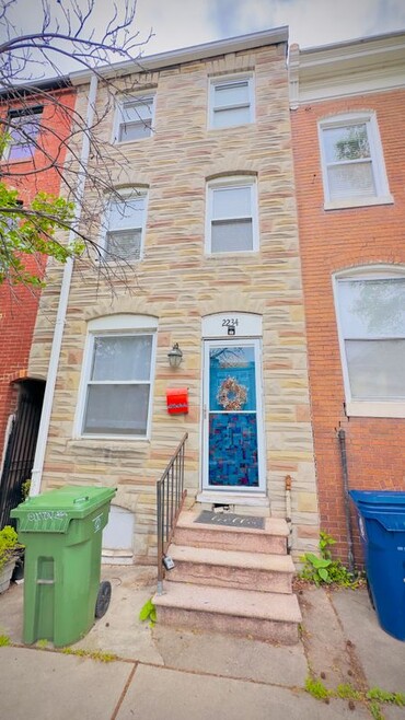 Building Photo - 2234 Fleet St