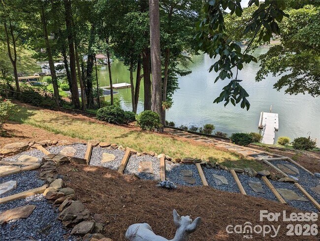 Building Photo - 7148 Nancy Lee Cir