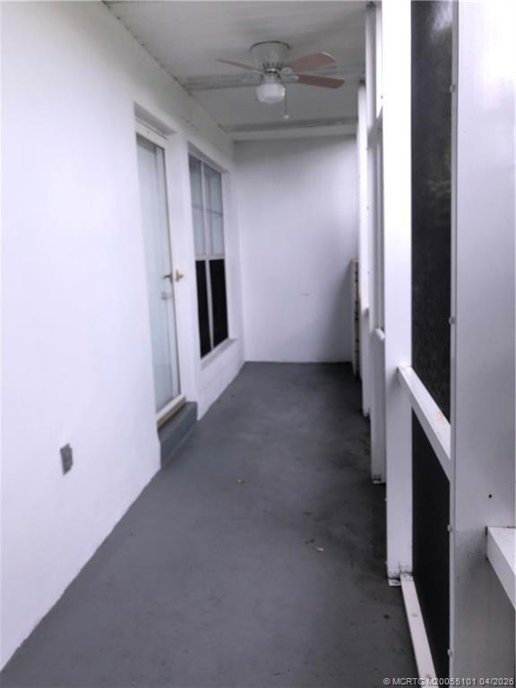 Building Photo - 2124 SE Edler Dr