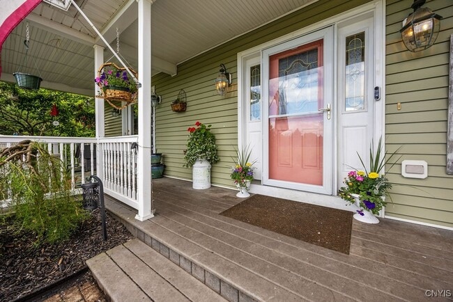 Building Photo - 5479 Lake Rd