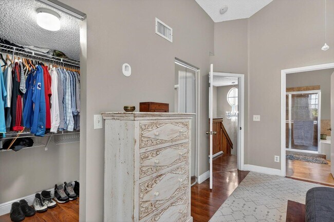 Building Photo - 301 SW 158th Terrace