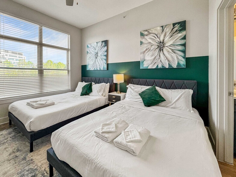 Building Photo - 2901 Indiana St