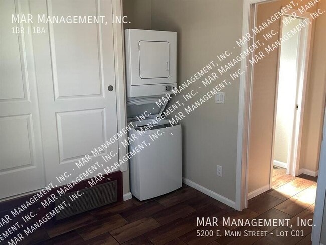 Building Photo - 5200 E Main St