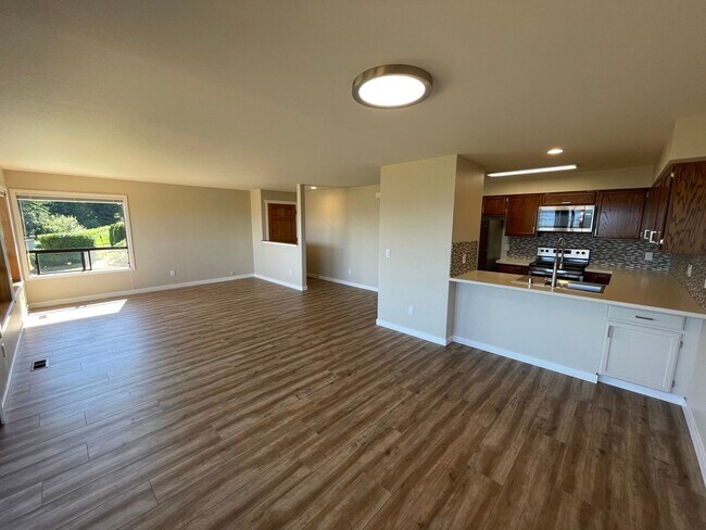 Building Photo - 4210 Blue Heron Ct