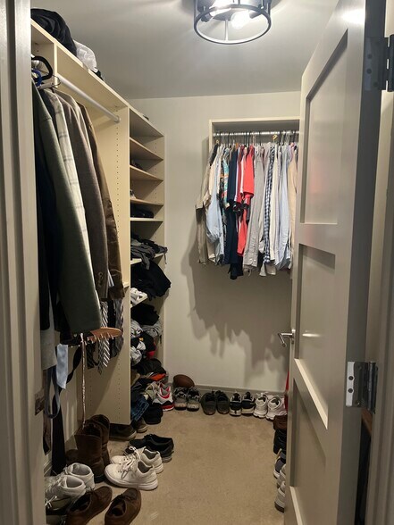 Building Photo - 120 S 31st Ave