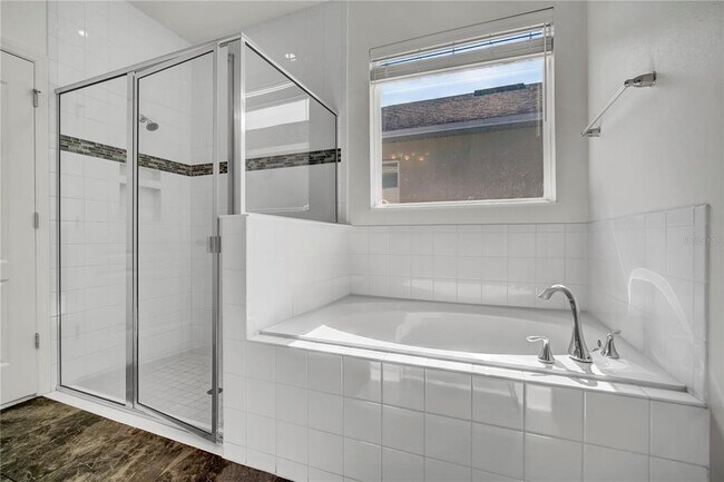 Building Photo - 15539 Murcott Blossom Blvd