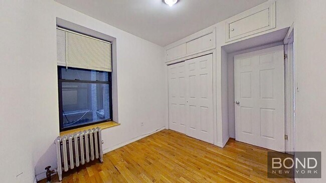 Building Photo - 104 Second Avenue