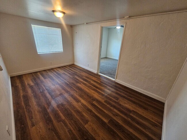 Building Photo - Home for Rent in Corning! 2 Bedroom 1 Bathroom PLUS Bonus Room