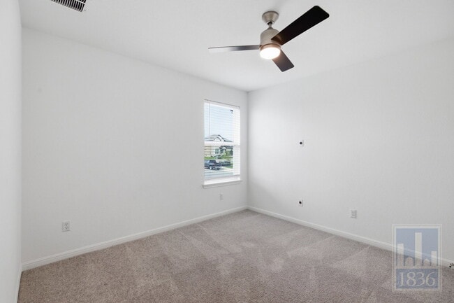 Building Photo - 12713 Brave Tenderfoot Trl