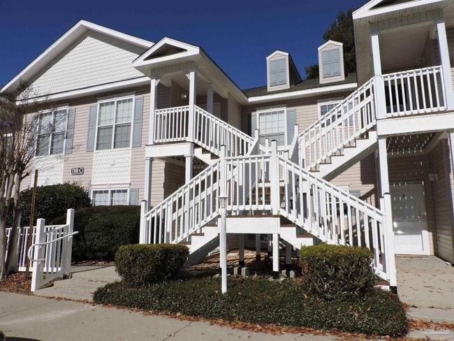 Building Photo - 7101 Joy St