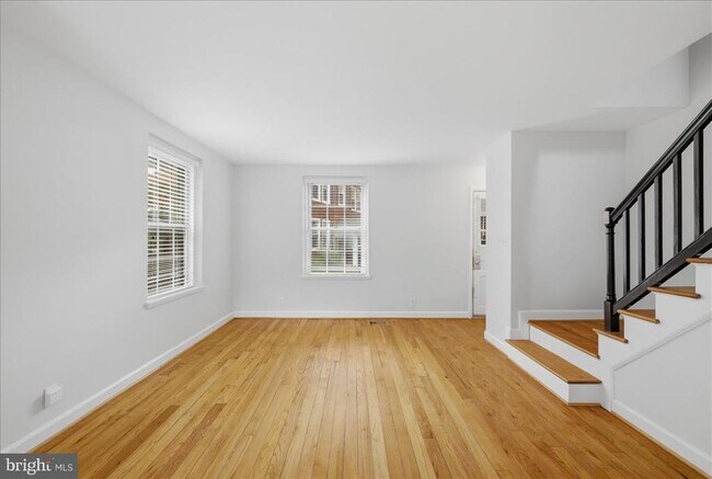 Building Photo - 4825 S 28th St