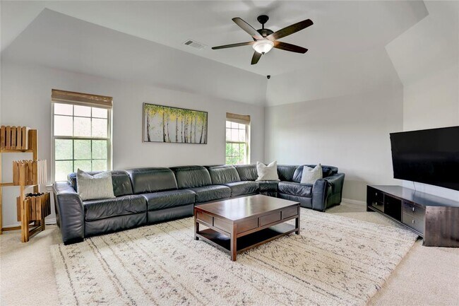 Building Photo - 10727 Stone Isle Ct