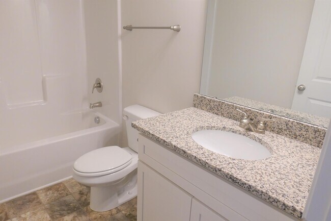 Building Photo - 2731 Millhone Dr