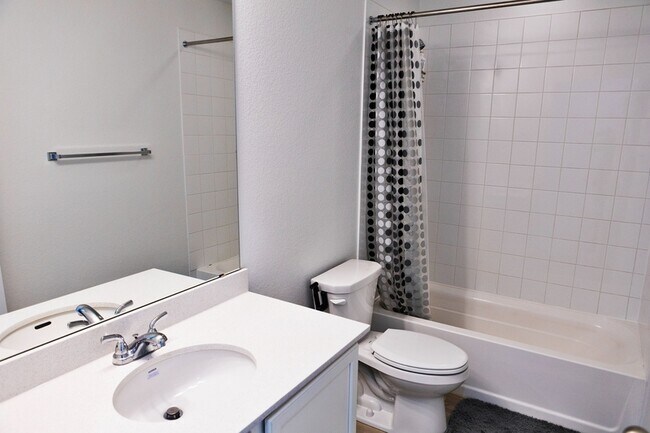 Building Photo - 2327 Prairie Smoke Dr