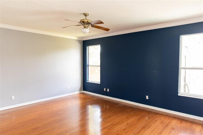 Building Photo - 664 Field Club Cir