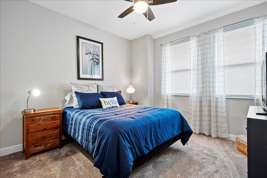 Building Photo - 619 Windward Cir S