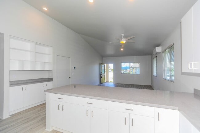 Building Photo - Hoopili single level home