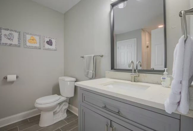 Building Photo - Athens Cottage 1 Bedroom and 1 Bathroom Available for Pre-Leasing!