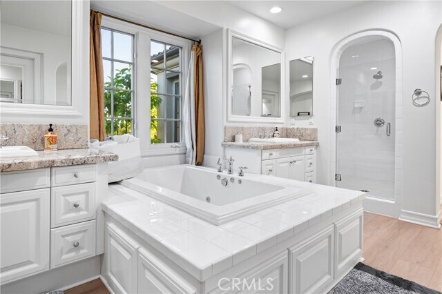 Building Photo - 23 Castlerock