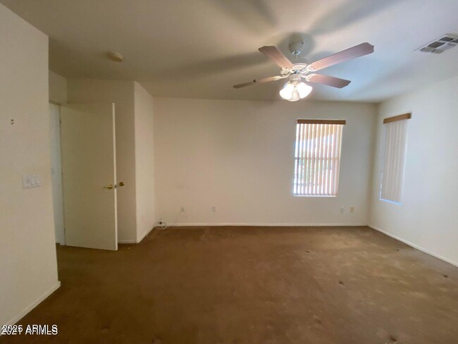 Building Photo - 1461 E La Costa Dr