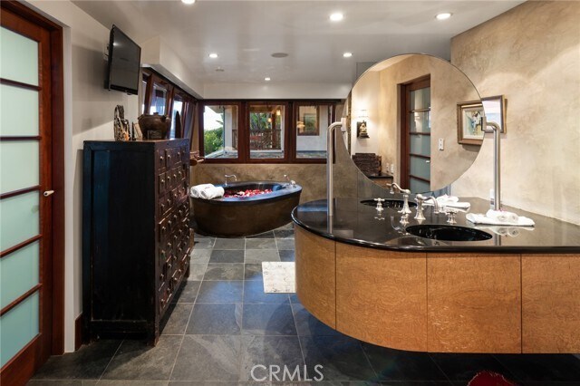 Building Photo - 125 Irvine Cove Ct