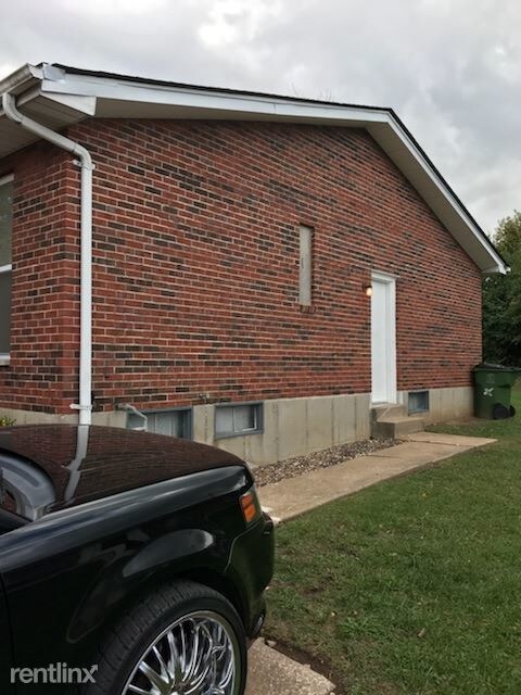 Building Photo - 2 br, 1 bath Duplex - 10118 Camshire Ct