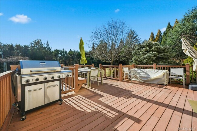 Building Photo - 60 Water Terrace