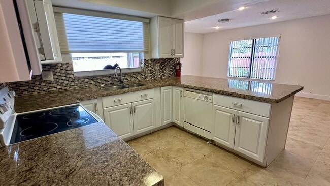 Building Photo - 13005 SW 119th Terrace