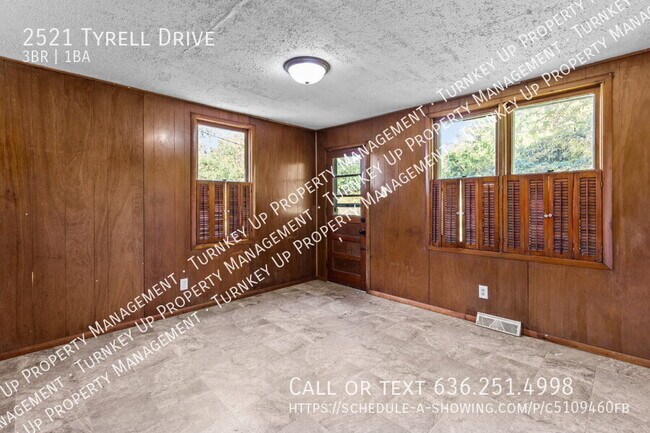 Building Photo - 2521 Tyrell Dr