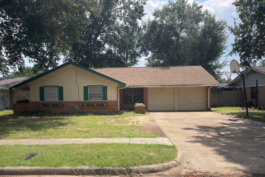 Front of house - 2314 Normandy Dr