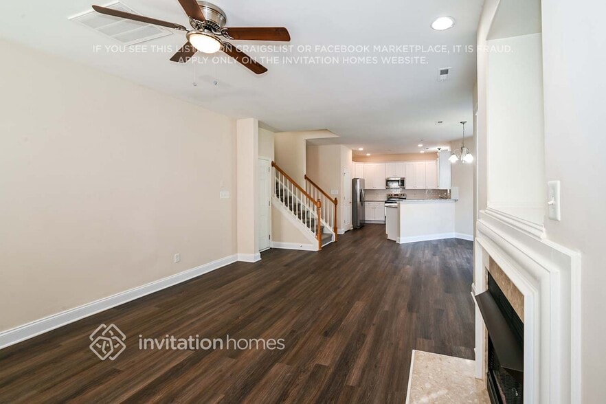 Building Photo - 10006 Granite Trail Ln