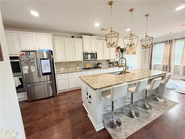 Building Photo - 7150 Ansley Pk Wy