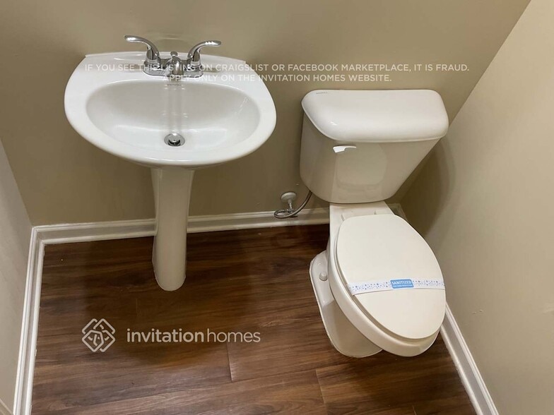 Building Photo - 323 Rankin Cir