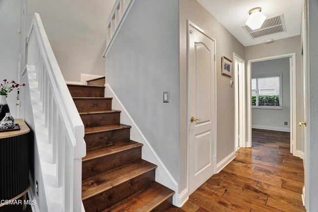 Building Photo - 334 Anzio Way