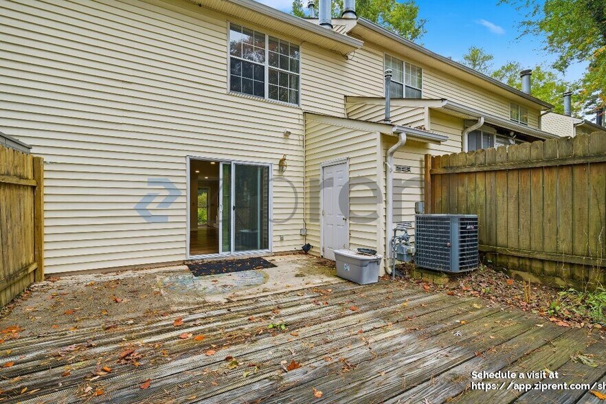 Building Photo - 661 Coventry Township Ln