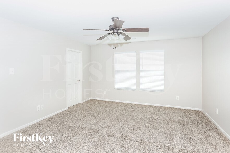 Building Photo - 657 Bright Orchid Ave