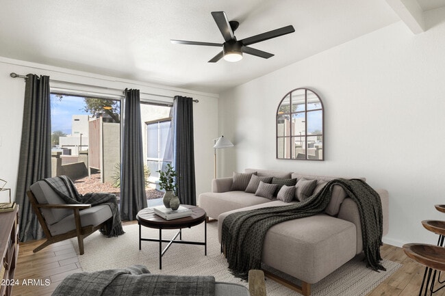 Building Photo - 16819 E Gunsight Dr