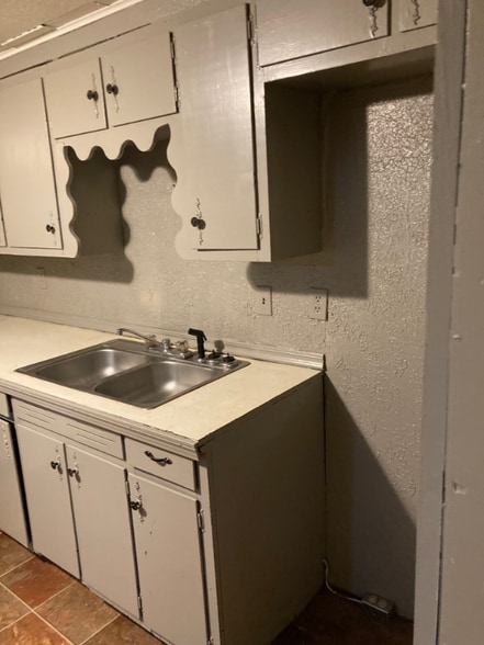 Building Photo - 312 S Arkansas Ave