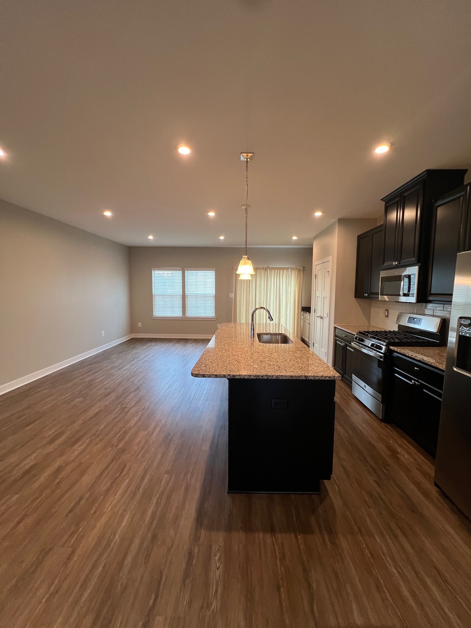 Building Photo - 103 Freedom Way