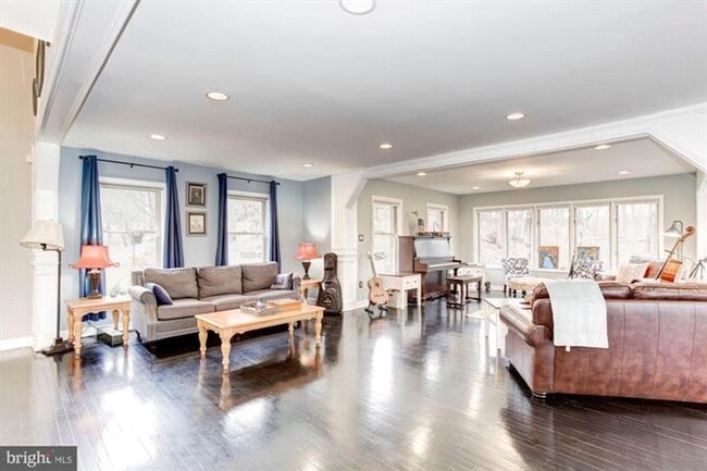 Building Photo - 5147 Cannon Bluff Dr