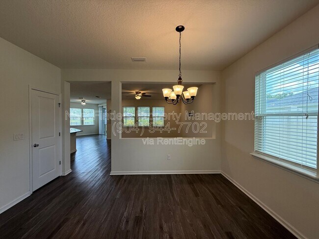 Building Photo - 386 Rittburn Ln