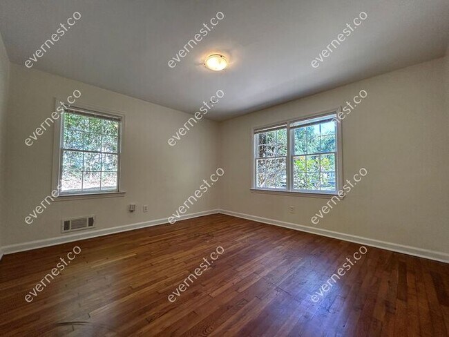 Building Photo - 120 Leathers Cir NW