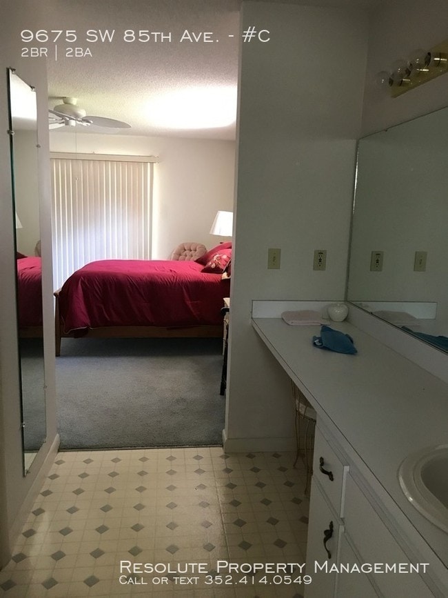 Building Photo - Fully Furnished 2/2 in On Top of the World