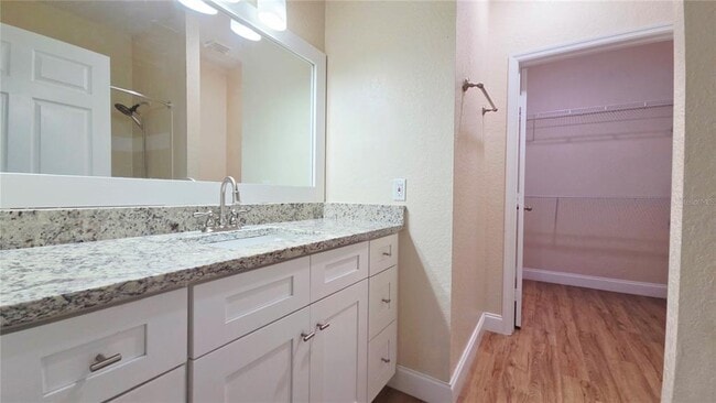 Building Photo - 6055 Westgate Dr