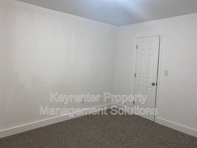 Building Photo - 3891 Churchville Ave